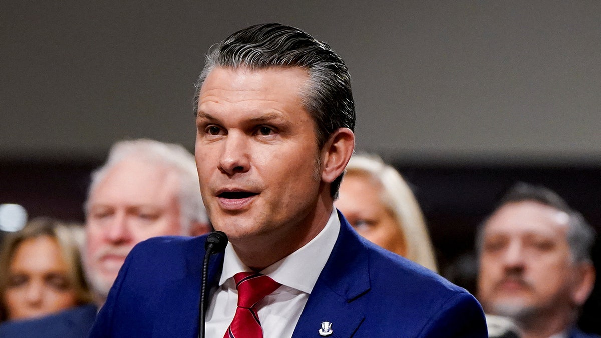 Pete Hegseth govoreći