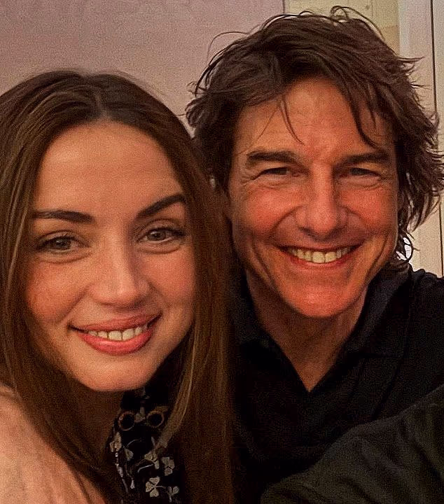 37-godišnja zvijezda imala je veliku promjenu u životu nakon što se nakon devet mjeseci veze rastala od svog 63-godišnjeg dečka ikone Hollywooda Toma Cruisea