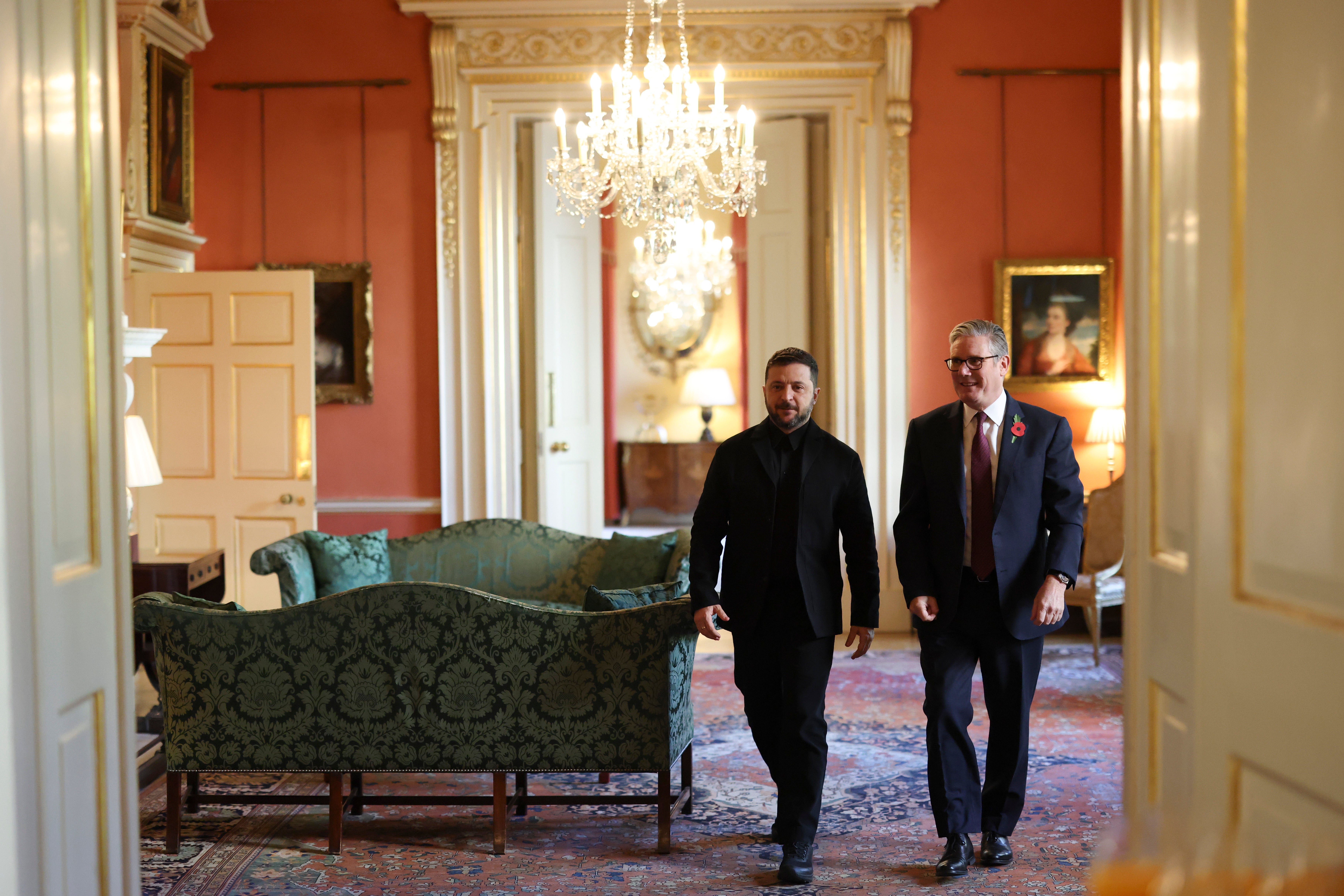 Sir Keir i gospodin Zelensky na slici u Downing Streetu broj 10