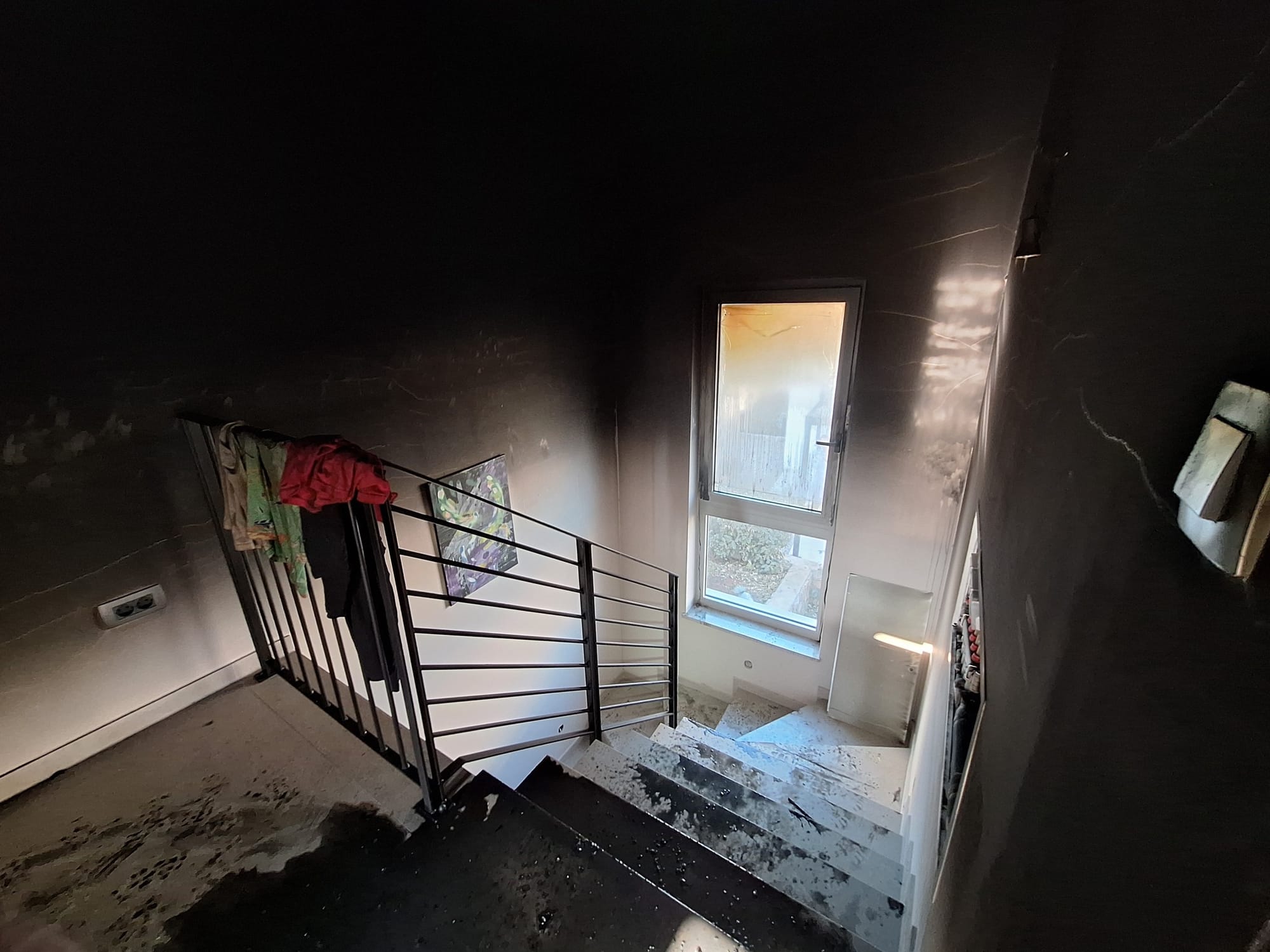 FOTO Izgorjela soba u kući na Krku