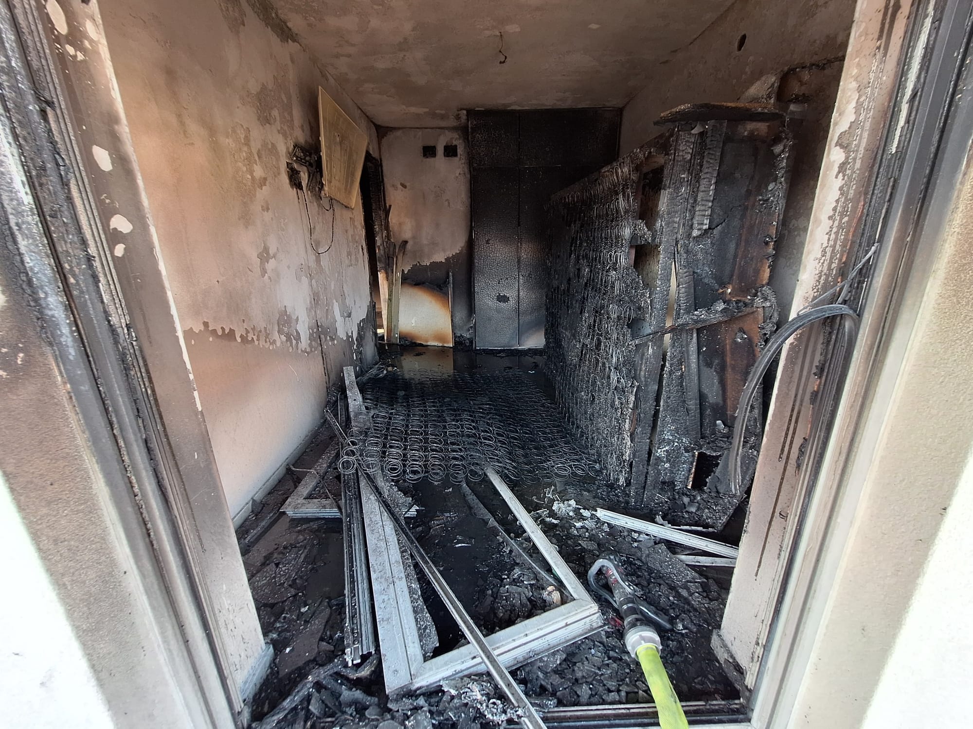 FOTO Izgorjela soba u kući na Krku