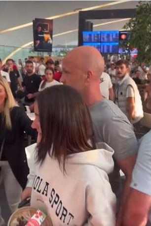 Dodao je da njegova obitelj više ne prisustvuje igrama