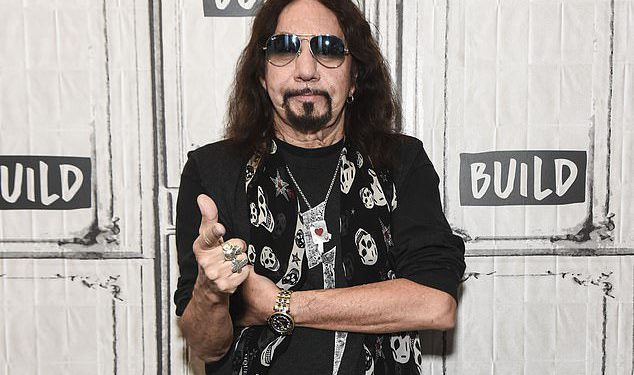Ace Frehley preminuo u 74. godini: ikona KISS-a preminula nakon što je obitelj donijela srceparajuću odluku o prekidu aparata za život