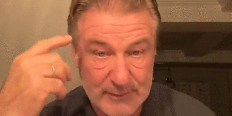 Alec Baldwin i brat Stephen uključeni u automobilsku nesreću u New York’s Hamptons: ‘Udario sam veliko masnoće’