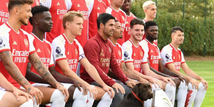 Arte i čudne metode u Arsenalu: Sada piloti zrakoplovnih snaga