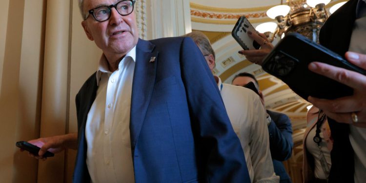 Ažuriranja uživo: Bijela kuća optužuje demokrate za ‘namjernu sabotažu’ dok je Trump otpušteno tkalo na 3. dan isključivanja vlade