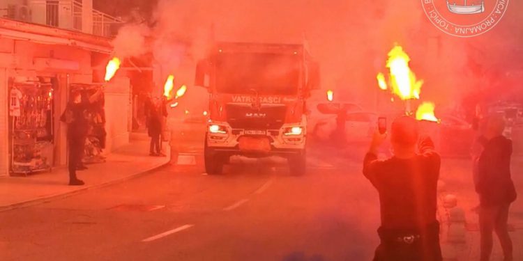 Bakljada i ponos u jednom dalmatinskom mjestu. Evo o čemu se radi