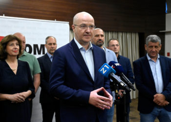 Bartulica u Europskom parlamentu: ‘Europa se guši u vlastitoj birokraciji’