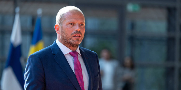 Belgijski ministar obrane pojašnjava komentar ‘izbrisati Moskvu s karte’ — RT World News