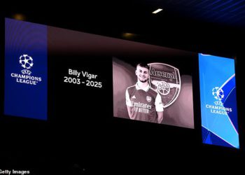 Billy Vigar: Arsenal odaje počast bivšoj zvijezdi Academy nakon njegove smrti u dobi od 21 godine nakon što se tijekom utakmice sudario s betonskim zidom