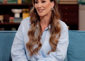 Bivša ljubavnica Kylea Walkera Lauryn Goodman ‘izlazi s teniskom asom Jack Draper nakon što se podudarala s aplikacijom Celeb Dating’