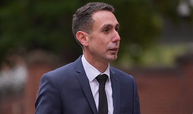 Bivši sudac lige David Coote izjasnio se krivim za stvaranje ‘kategorije A’ nepristojni video zapis djeteta