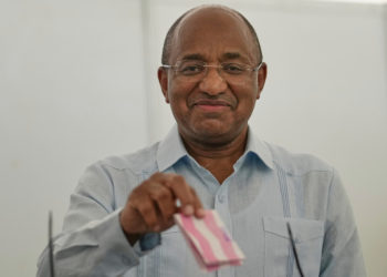 Čelnik tanzanijske poluautonomne regije ponovno pobjeđuje na izborima — RT Africa