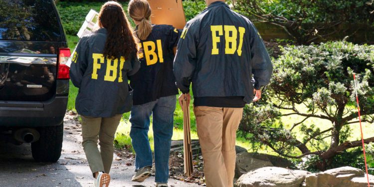 Četvrtina agenata FBI -a sada je dodijeljena imigraciji koja bi mogla dovesti druge prioritete nacionalne sigurnosti u rizik: Izvještaj