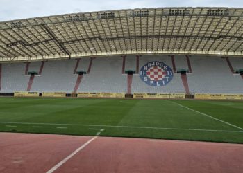 DRAMA U SPLITU Na krovu poljudskog stadiona pronađena tromblonska mina!