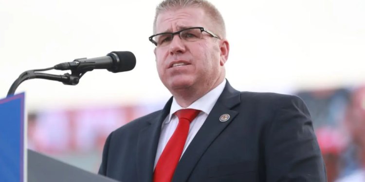 Darren Bailey gubi sina, snahu, unuke u helikopterskoj nesreći