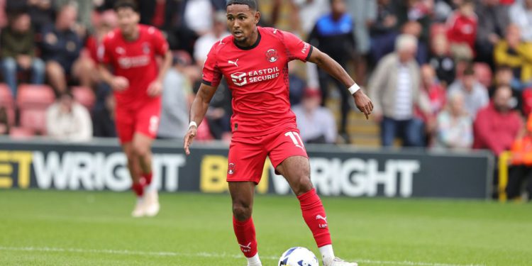 Demetri Mitchell potpisuje ugovor pomoću chatgpt: “To je najbolji agent”