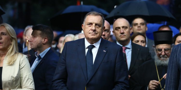 Dodik zapalio BiH: ‘To ne može više tako, treba se podijeliti na hrvatski i muslimanski dio’