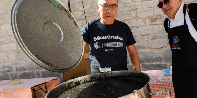 Događanje koje promovira dva simbola dalmatinskog načina života: ‘Dođite, zapivajte i marendajte’