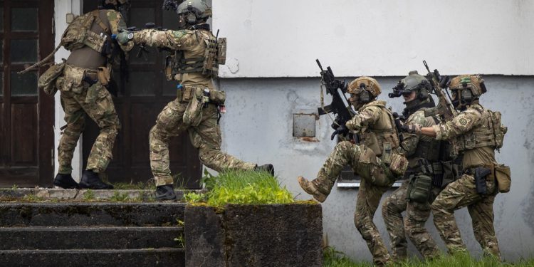 Drama u susjedstvu, u kampu uhvaćena trojica Rusa: Poznato za što su se spremali