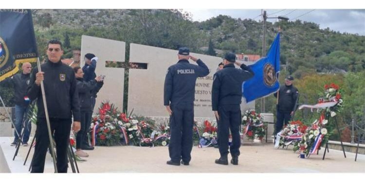 Dubrovački – Odana počast poginulim braniteljima