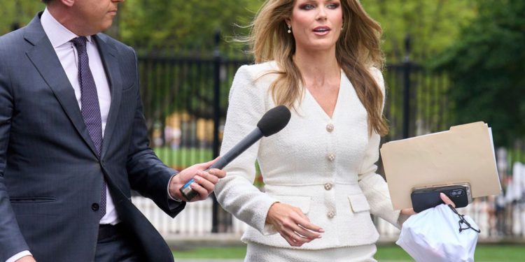 Dužnosnici Bondi i DOJ -a “uhvatili su se”, optužnicu za tužitelj Trumpove tužitelja s tužiteljem