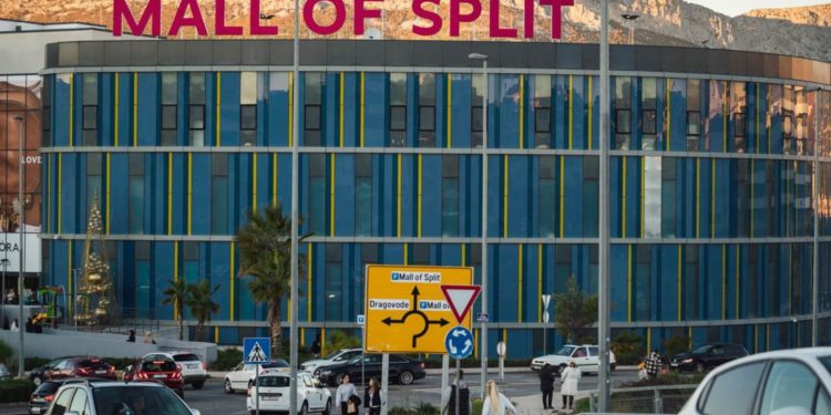 Dvojica su se potukla u splitskom Mallu