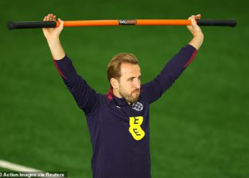 Engleska je nanijela ogroman udarac dok ključna zvijezda ne uspijeva trenirati sa svojim suigračima uoči njihovog kvalifikacija za Svjetsko prvenstvo protiv Walesa