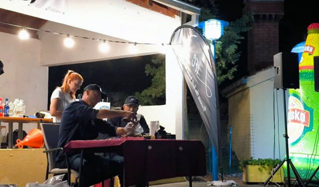 FOTO Čagljevi i Goci-Goci slavili u Neumu, najveća lignja pripala Tivtu