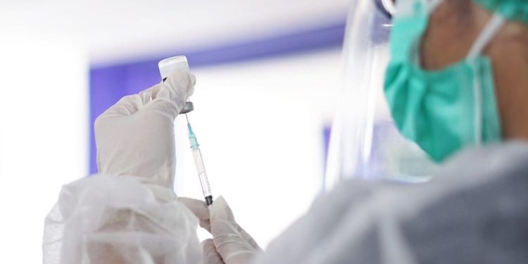 Farmakolog iz Dalmacije: “Cjepiva su spasila milijune, a ljudi više vjeruju influencerima i društvenim mrežama”