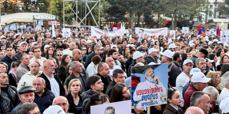 GLEDAJTE Prosvjednici traže oslobađanje kritičara armenske vlade — RT Rusija i bivši Sovjetski Savez