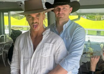 Geelong upućuje veliki poziv na Future Mad ponedjeljak zabave dok AFL razbija svoju tišinu na klupskoj funkciji na kraju sezone koja je otišla s tračnica zahvaljujući Baileyju Smithu