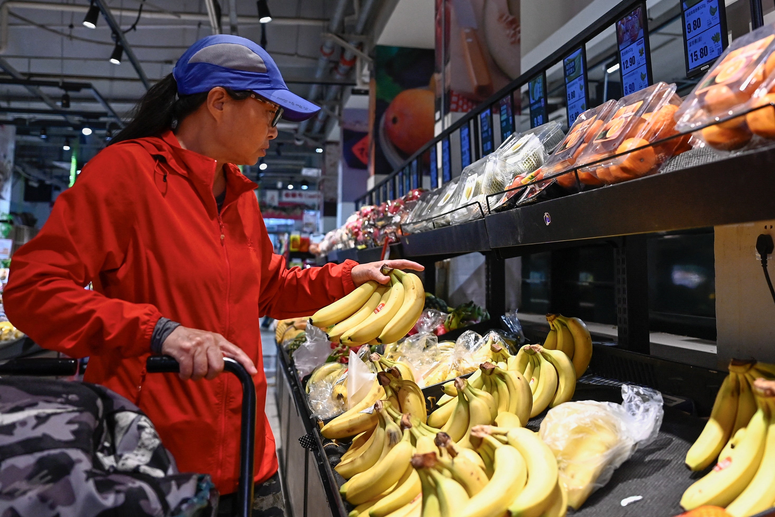 SAD su prošlog petka najavile izrez za dugoročne chartertere plovila koji su upravljali Kinom koji su prevozili američki etan i LPG, odgađajući lučke naknade za njih do 10. prosinca.