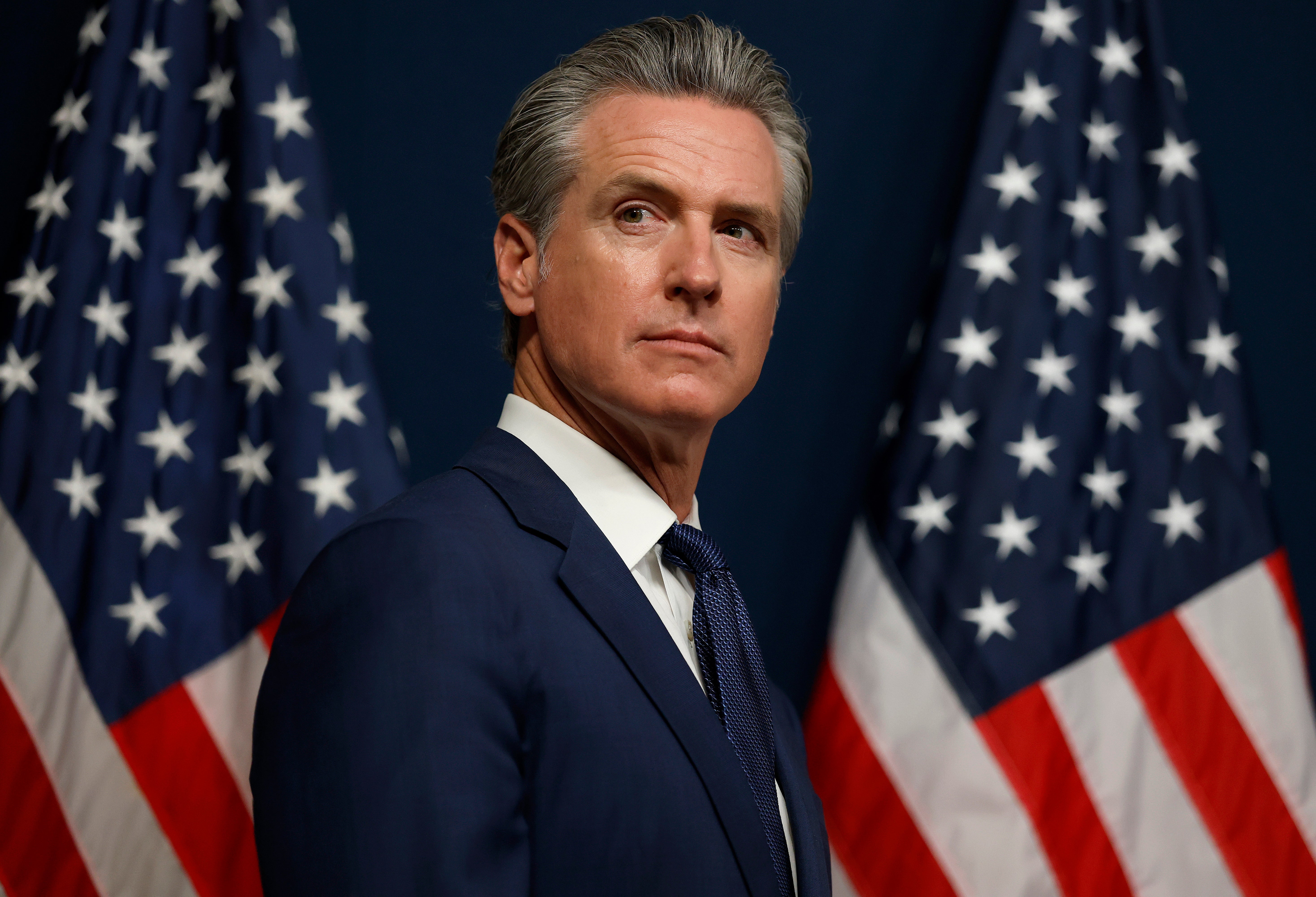 Guverner Kalifornije Gavin Newsom kritizirao je administraciju zbog guranja s događajem unatoč njegovim upozorenjima uoči spektakla