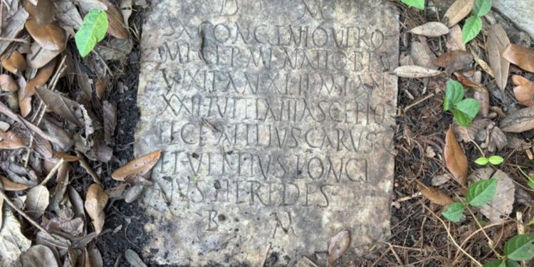 Globalna misterija nakon otkrivenog drevnog rimskog nadgrobnog spomenika – u New Orleansu