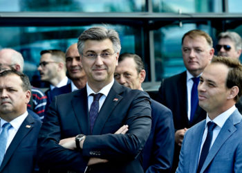 HDZ-u pada rejting, Milanović najpozitivniji: Interesantna imena na listi ‘negativaca’