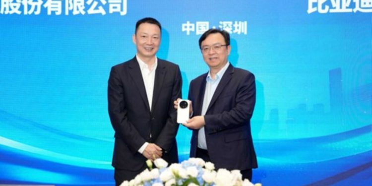 HONOR i BYD sklopili strateško partnerstvo za razvoj AI inteligentne mobilnosti