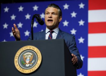 Hegseth otkriva četvrti zračni napad na ‘Narco’ brodu s Venezuele nakon što Trump proglasi ‘oružanim sukobom’ s trgovcima ljudima