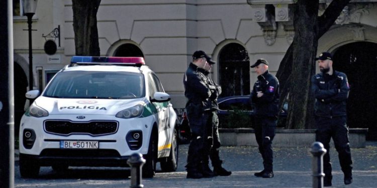 Hrvatica objavila da su njenog oca prebili Romi, priča je potresna: ‘Branitelj je, tukli su ga na podu’