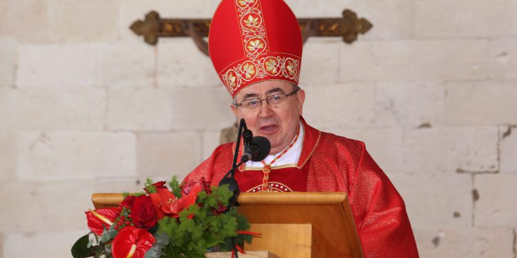 Hrvatska zastupnica krajnje ljevice bijesna zbog poteza Crkve: ‘Trebalo bi popričati s Papom’