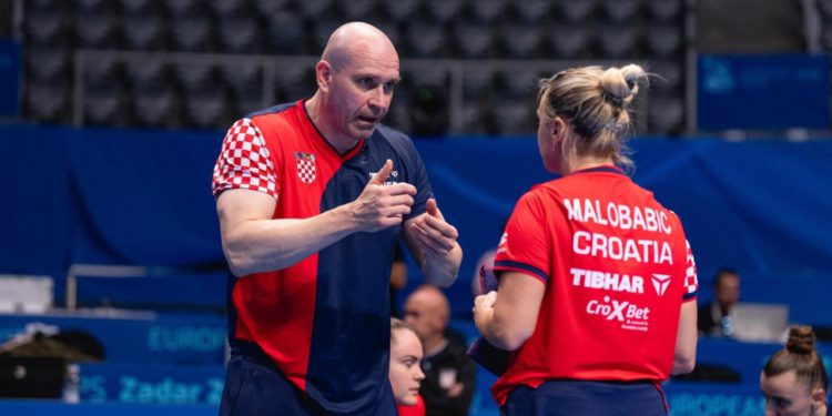 Hrvatski stolnotenisači će u četvrtak igraju protiv Grka, a stolnotenisačice protiv Slovakinja