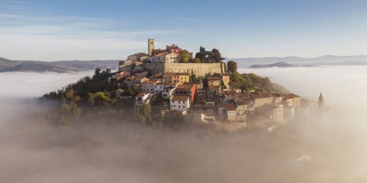 ISTARSKI TARTUFI U LONDONU-Jedinstveni gastronomski dragulj na dražbi i na meniju u epicentru svjetske kulture i luksuza