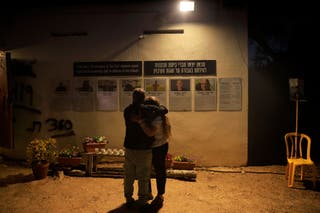 Stanovnici KFAR Aza Kibbutz okupljaju se u spomen na drugu godišnjicu napada Hamasa 7. listopada