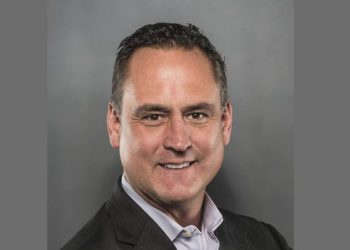 Izvršni direktor zajma u stablu umire u ATV nesreći na obiteljskoj farmi u dobi od 55 godina