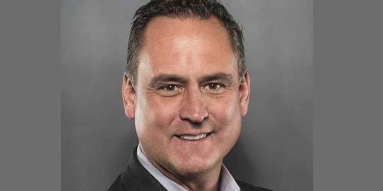 Izvršni direktor zajma u stablu umire u ATV nesreći na obiteljskoj farmi u dobi od 55 godina