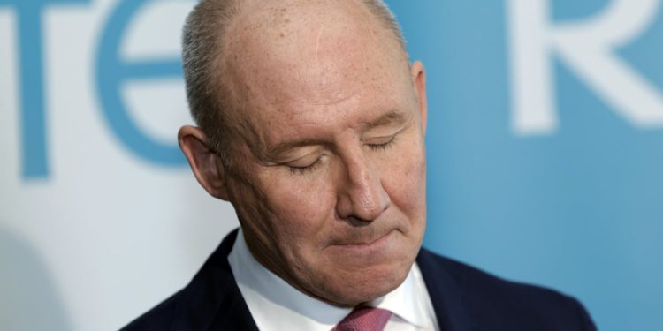 Jim Gavin: Izvlačenje zbog povlačenja šoka irskog predsjedničkog kandidata
