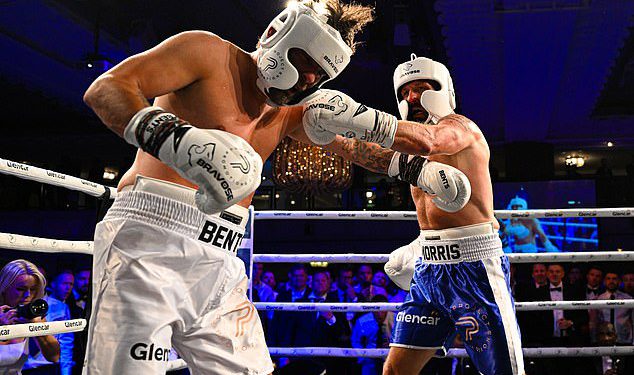 Jody Morris pobjeđuje Davida Bentleyja u dobrotvornoj boksačkoj gala večeri, dok jedna bivša zvijezda Premier lige osigurava iznenađujući nokaut u prvoj rundi