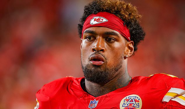 Josh Simmons je isključen iz igre Chiefsa jer se produbljuje misterij oko njegovog boravišta