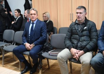 Kalmeta počeo iznositi svoju obranu i odbio odgovarati na pitanja: Nikoga nisam poticao niti uzeo i jedan cent iz proračuna