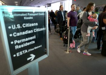 Kanada izdaje upozorenje za građane koji nam putuju s rodno neutralnim putovnicama nakon Trumpovog izvršnog naloga